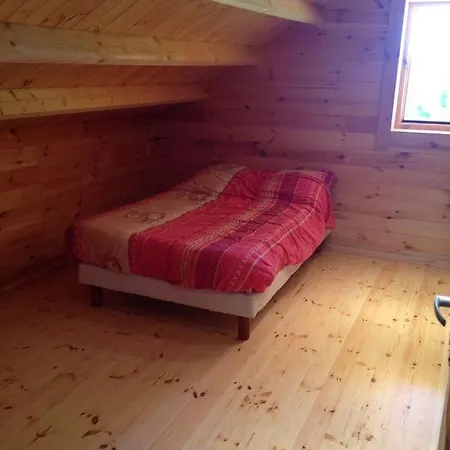 Petit Chalet En Presqu'iles De Crozon Roscanvel