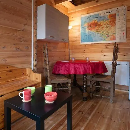Petit Chalet En Presqu'iles De Crozon شاليه *